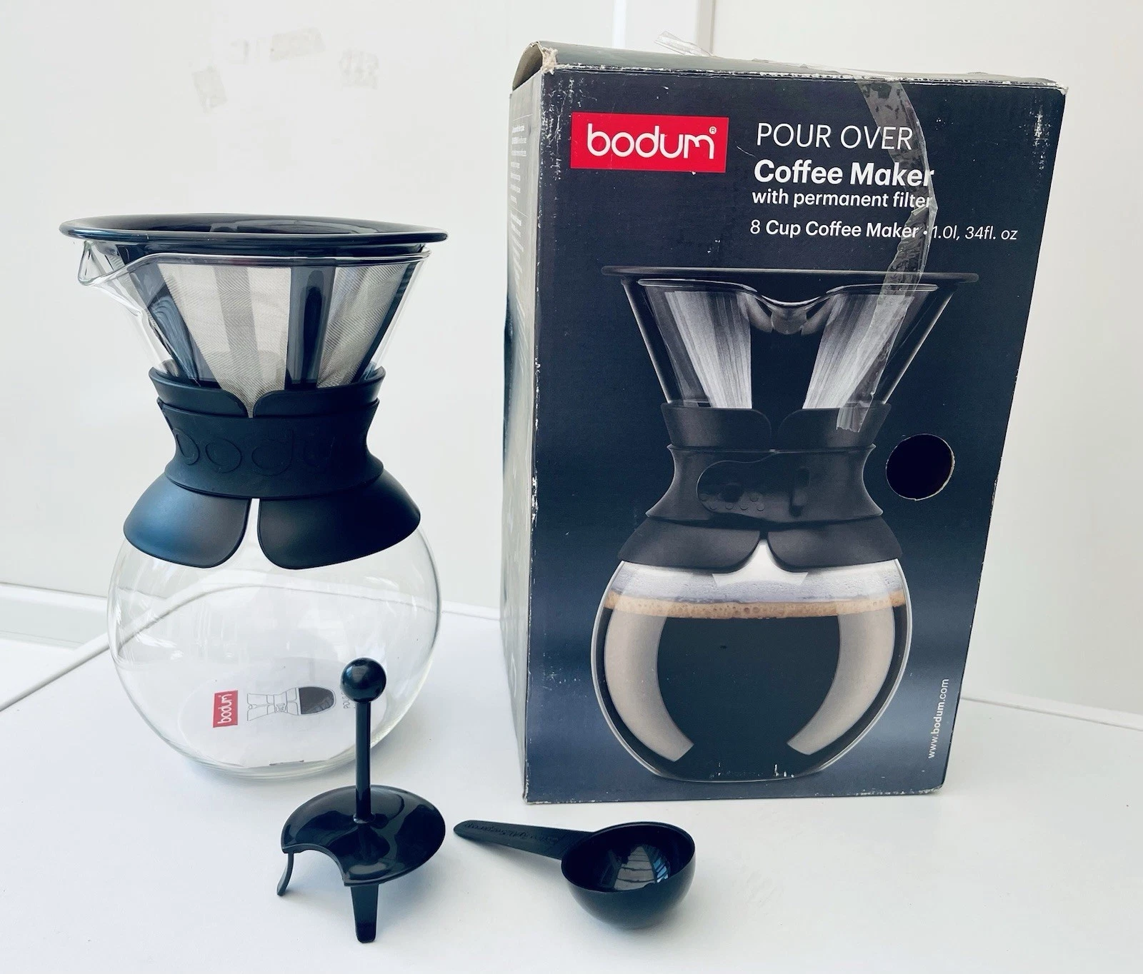 Bodum Pour Over Coffee Maker 8 Cup 34 fl oz Permanent Filter 1L Boxed Unused