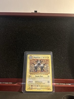 Magneton 38/108 Evolutions Holo Near Mint/Mint (NM/M)