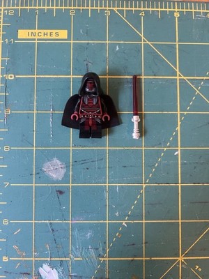 LEGO Star Wars Darth Revan Minifigure with Lightsaber and Cape The Old Republic