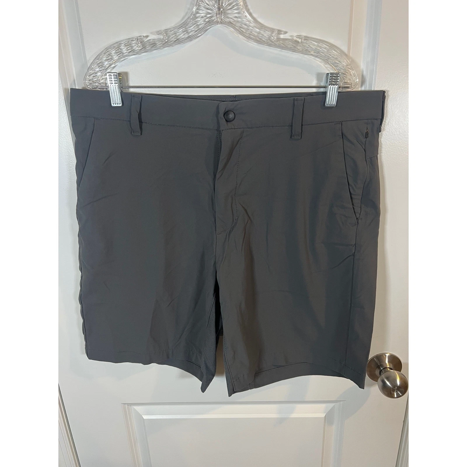 Lee Mens Shorts Extreme Motion Performance Gray Size 38