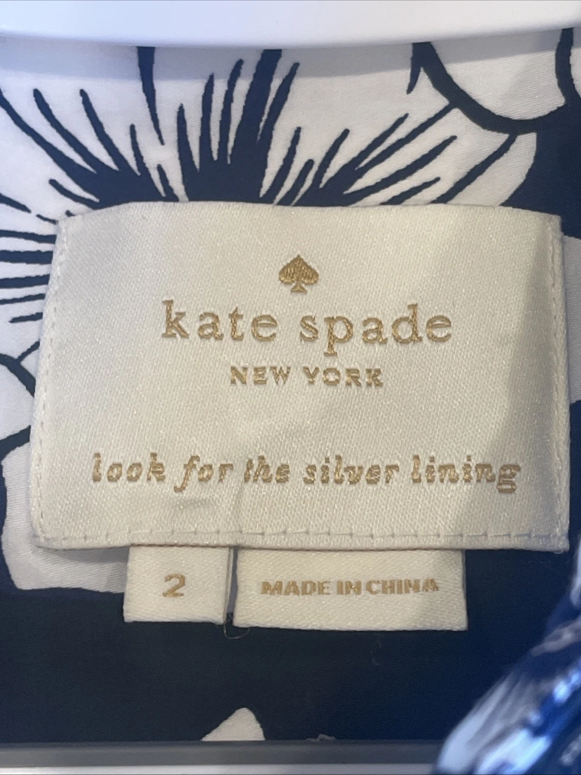 Abito camicia Kate Spade 2 nero bianco navy floreale agrifoglio aderente e svasato elasticizzato