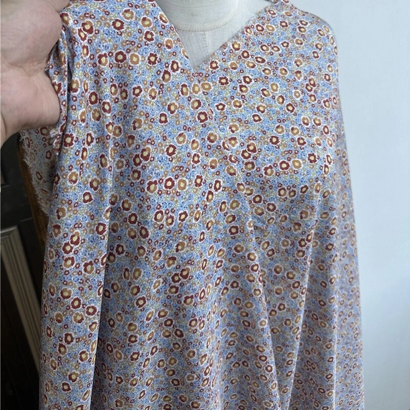 Tela de seda 100 % seda 15 momme Habotai pequeña floral 53" de ancho por yarda JJ615 Foto 4 de 4