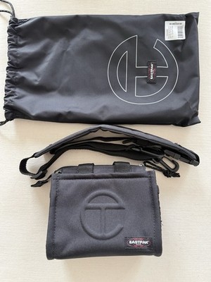 Eastpak x Telfar Shopper Bag Small Black Crossbody Tasche Dustbag Strap