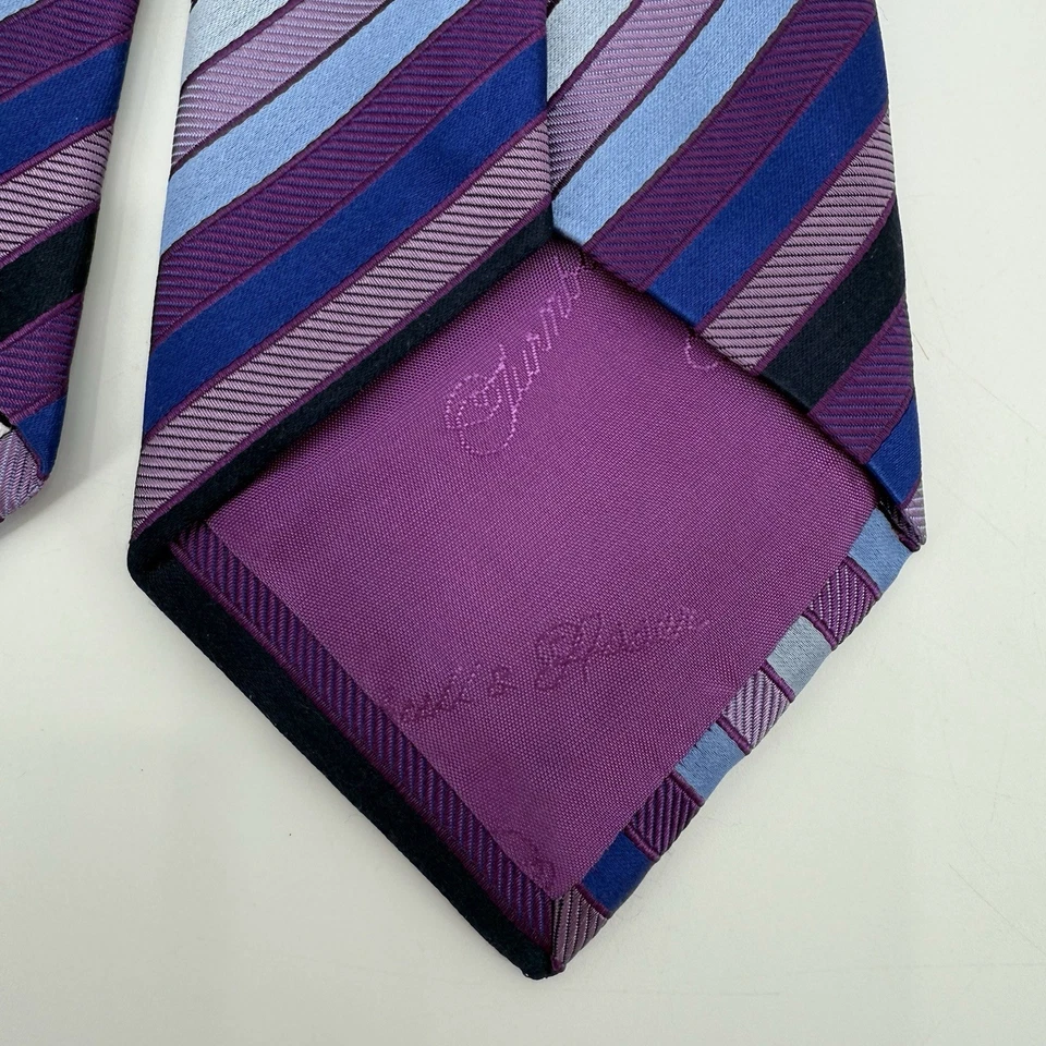 Corbata Turnbull & Asser púrpura azul y negro a rayas toda seda hecha a mano en Inglaterra Foto 3 de 4