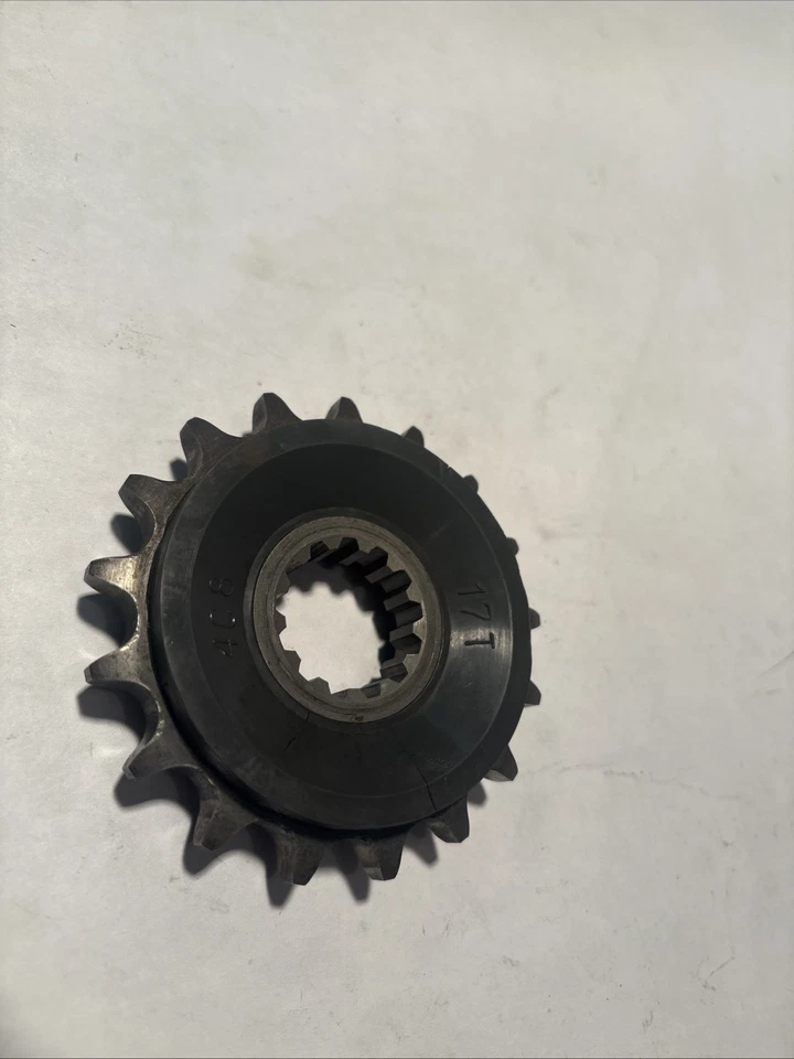 Piñón de transmisión por cadena motor delantero Yamaha 2007-2011 R1 YZF-R1 OEM 17T 4C8 Foto 2 de 3