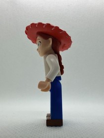 Lego Toy Story Jessie cowgirl cowboy minifigure Disney 7597 7594 Woody's roundup