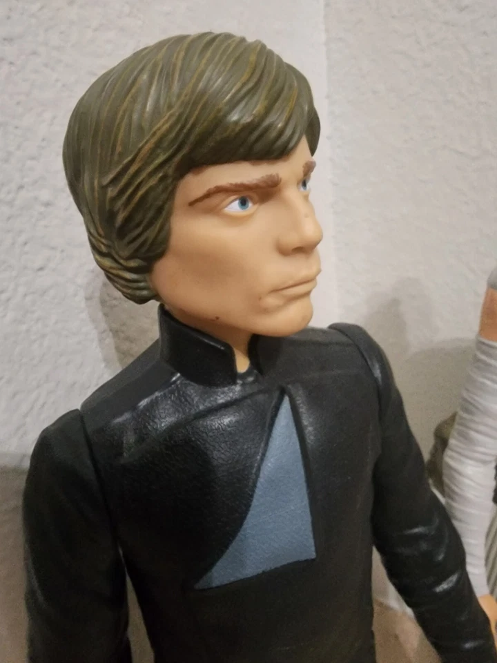 Figura de acción Jakks Pacific Star Wars Big-Fig 18" Luke Skywalker, Rey, The Force Foto 4 de 4