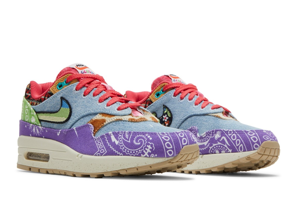 Nike Concepts x Air Max SP Far Out DN1803-500