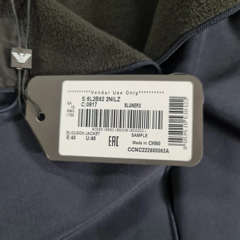 Abrigo Mujer Emporio Armani Azul Marino 40 Forrado de Vellón Elastizado Calce Relajado Chaqueta Foto 4 de 4
