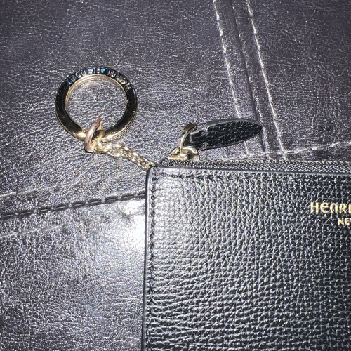 Henri Bendel Leather Black Small Zip Wallet 5.5" x3.5" - Picture 3 of 12