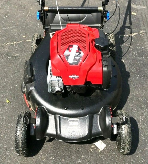 Toro 21386 21” Super Recycler Personal Pace Lawn Mower With Smartstow
