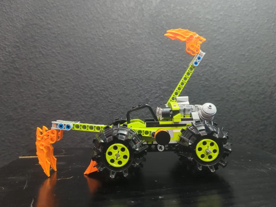 LEGO Power Miners: Claw Digger (8959) 100% COMPLETE - no minifigures - Image 2 of 4