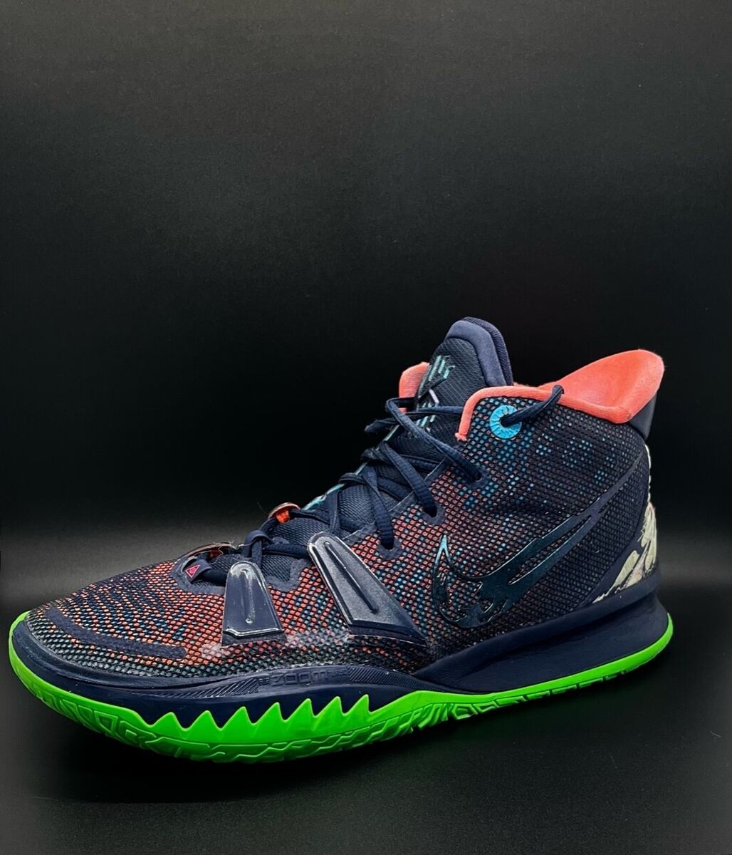 Nike Kyrie 7 Midnight Navy - Size 11 (Used around 15 times Nike Kyrie 7 Midnight Navy - Size 11 (Used around 15 times