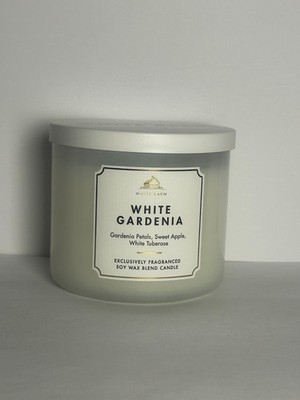 Bath & Body Works White Barn 3-Wick Candle 14.5 oz NEW Scented Jar Candle