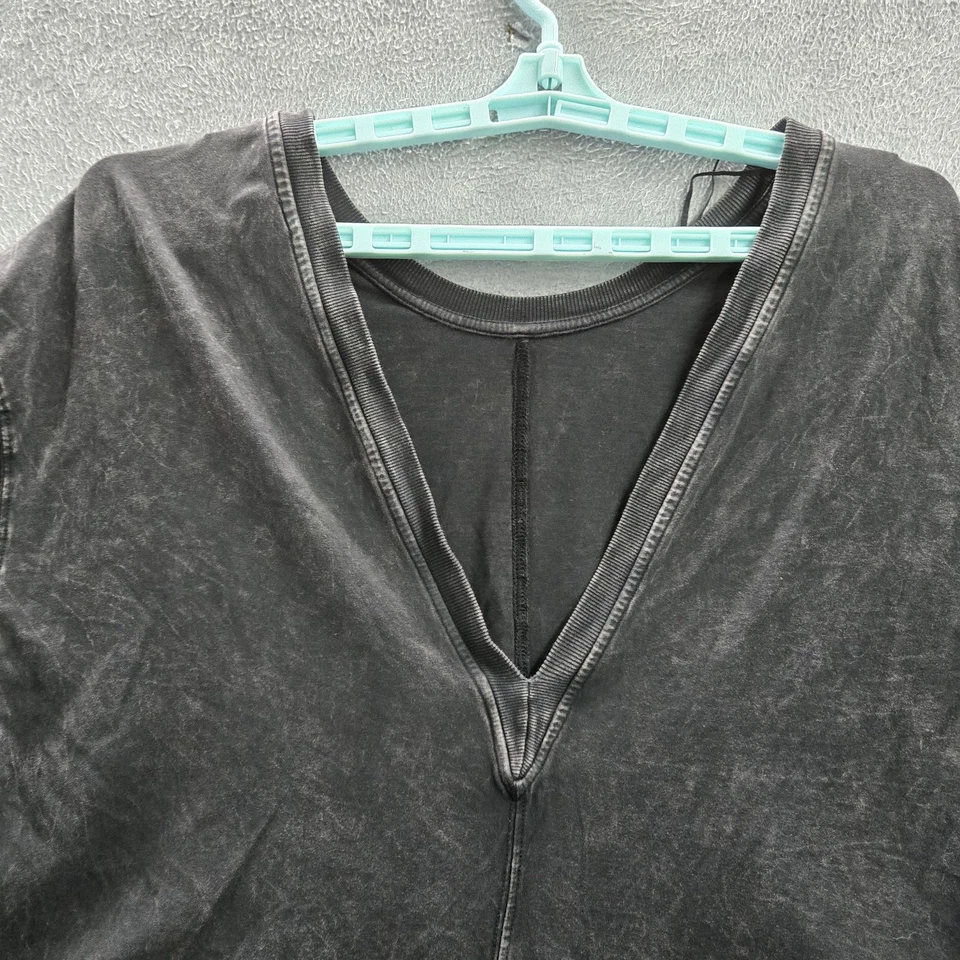 Женский комбинезон FP Movement L черный Hot Shot пуловер с v-образным вырезом - Изображение 4 из 4