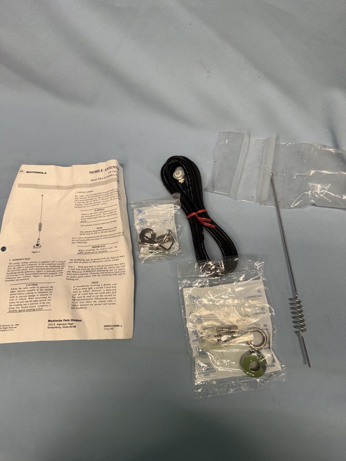 Motorola 806-870 Mhz Antenna Kit RRA4914B w/ Connector Mini UHF