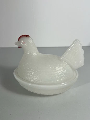 Vintage White Milk Glass Chicken Hen On Nest Covered Trinket Candy Dish 5” Paint