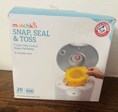 Munchkin Arm & Hammer Diaper Pail Refill Bags.  There Are 12 Instead Of 20