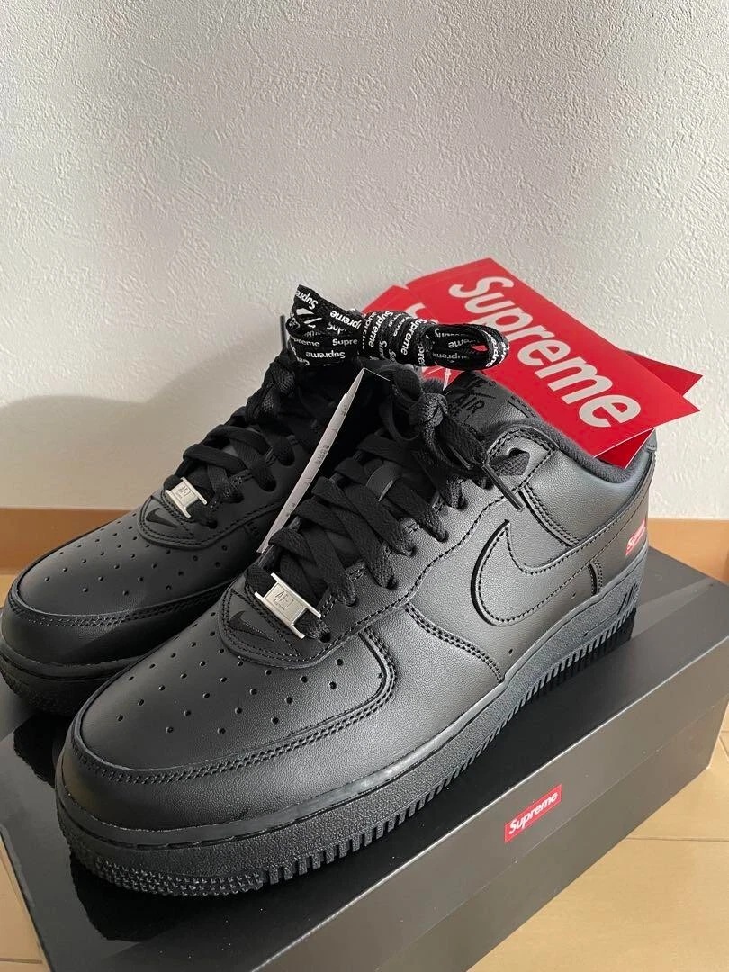 Nike Supreme Baskets Chaussures Air Force 1 Low Noir CU9225 001 Homme US9 / JP27 NEUF