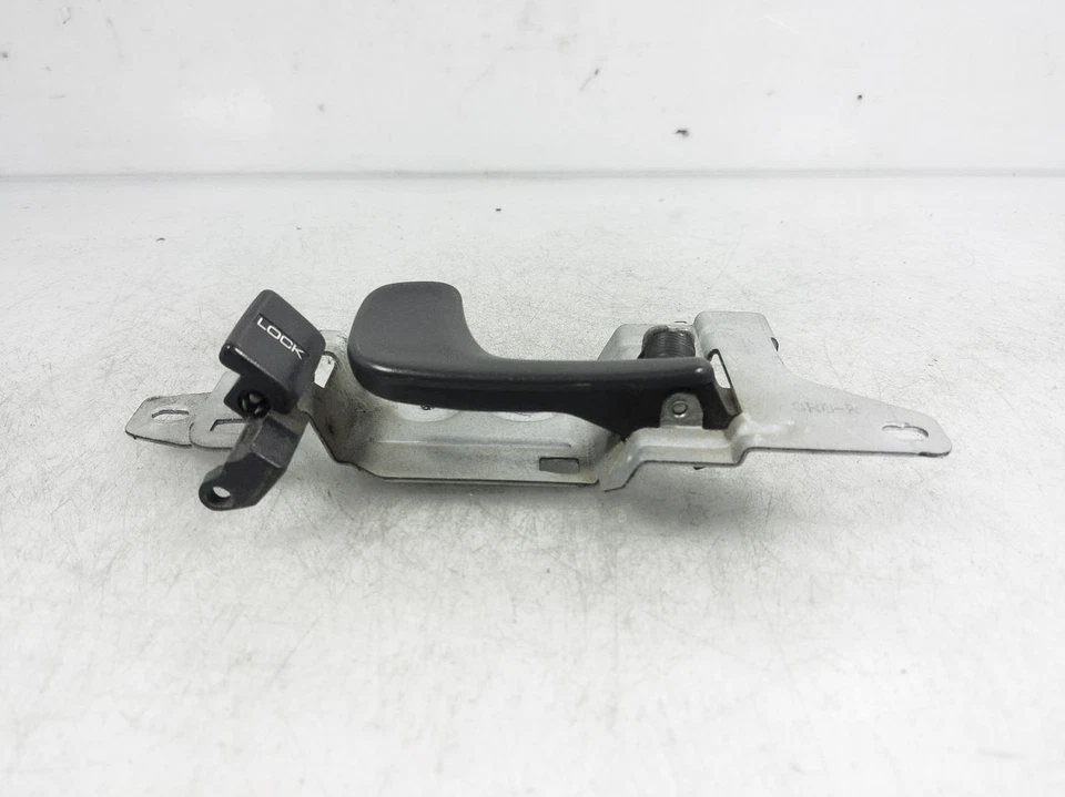 Maçaneta interna de passageiros Honda S2000 2002-2007 - 72120-S2a-J01za - Imagem 2 de 4