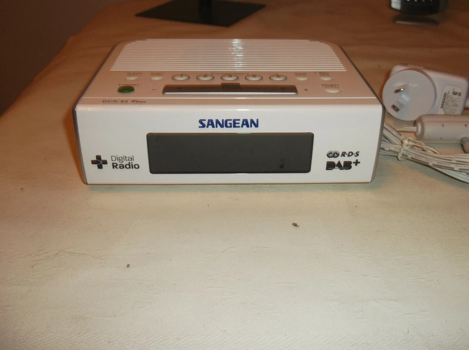Sangean DCR-89+ DAB+/FM Digital Clock Radio - Image 2 of 4