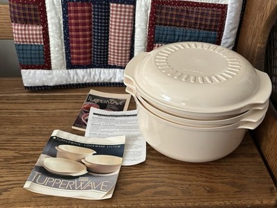 Tupperware 4 Piece Set of Tupperwave Almond Stack Cooker Microwave Cooking 1990