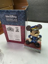 ENESCO MICKEY MOUSE WALT DISNEY SNOWCASE JIM SHORE FIGURINE OFFICER FRIENDLY