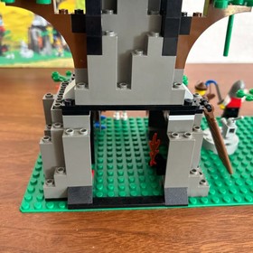 LEGO System Castle Dark Forest Hemlock Stronghold 6046 In 1996 Comp Used Japan