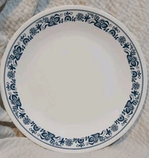 Corelle Old Time Blue Onion Dinner Plate, 1 Plate, 10.25" Diameter  Vintage 