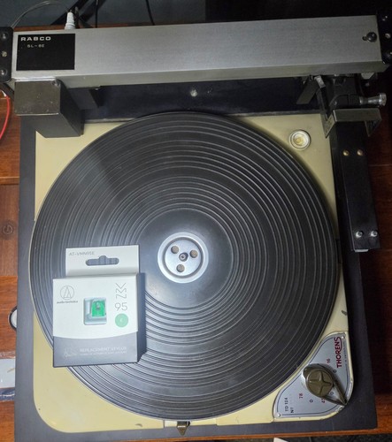 Thorens TD-124 Turntable w/ Rabco Linear Arm - Lang Design Serviced - Audio Tech