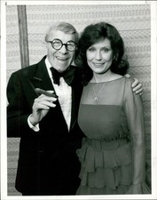 1981 Photo George Burns Celebrity Comedian Writer Singer Actor Country Music 7X9