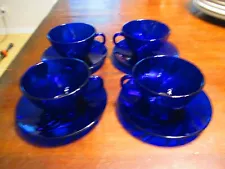 SET OF 4 DURALEX BORMIOII ROCCO RIVAGE COBALT BLUE SWIRLPATTERN CUPS  & SAUCERS
