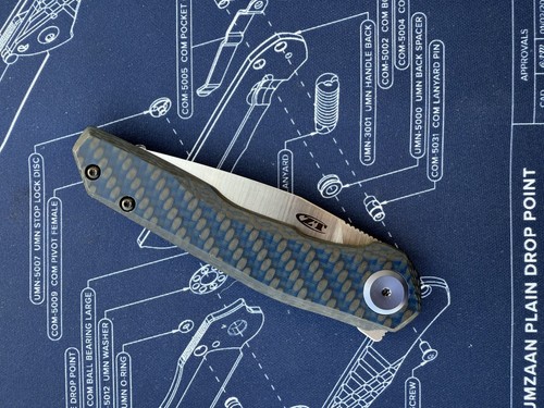 Zero Tolerance 0545BLUCF MagnaCut Blade Blue Carbon Fiber #0521 - Picture 7 of 8