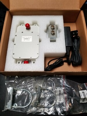 HyperLink Technologies HC2458-200 Up/Down Signal Converter 2.4 - 5.8 GHz
