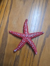 Red Plastic Starfish Textured 4 Inches SCLA 1997