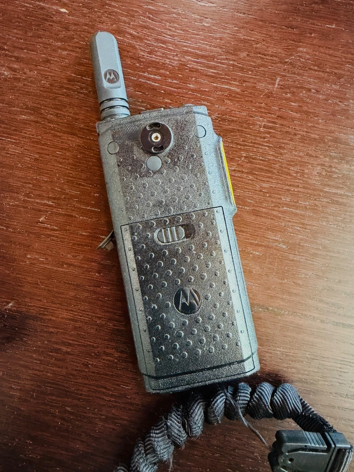 Motorola SL2600 Radio Professionali DMR – 7 pezzi – per lavoro, sicurezza, event - Bild 3 von 4