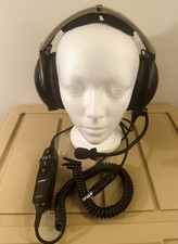 Bose Aviation Headset AHX-32 Single Plug Great Working Condition