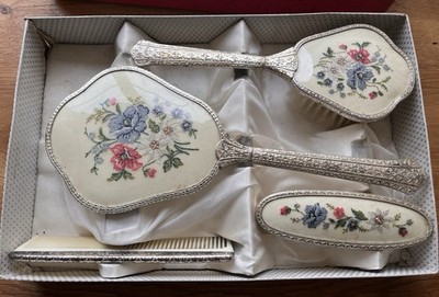 Regent of London Waschtischset Blumenmuster mit Pflegebox