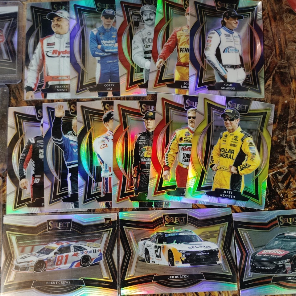 ENORME Lote de Tarjetas de Carreras-100 CT Autos, Paquetes Sellados De Colección. parches numerados etc Foto 3 de 4