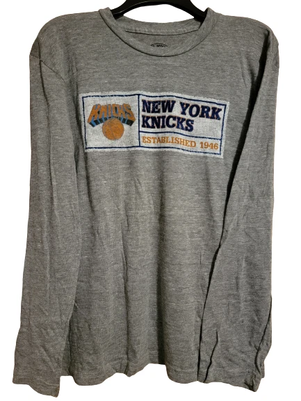 NY Knicks Authentic Long Sleeve T-Shirt - Size L - With NBA Store