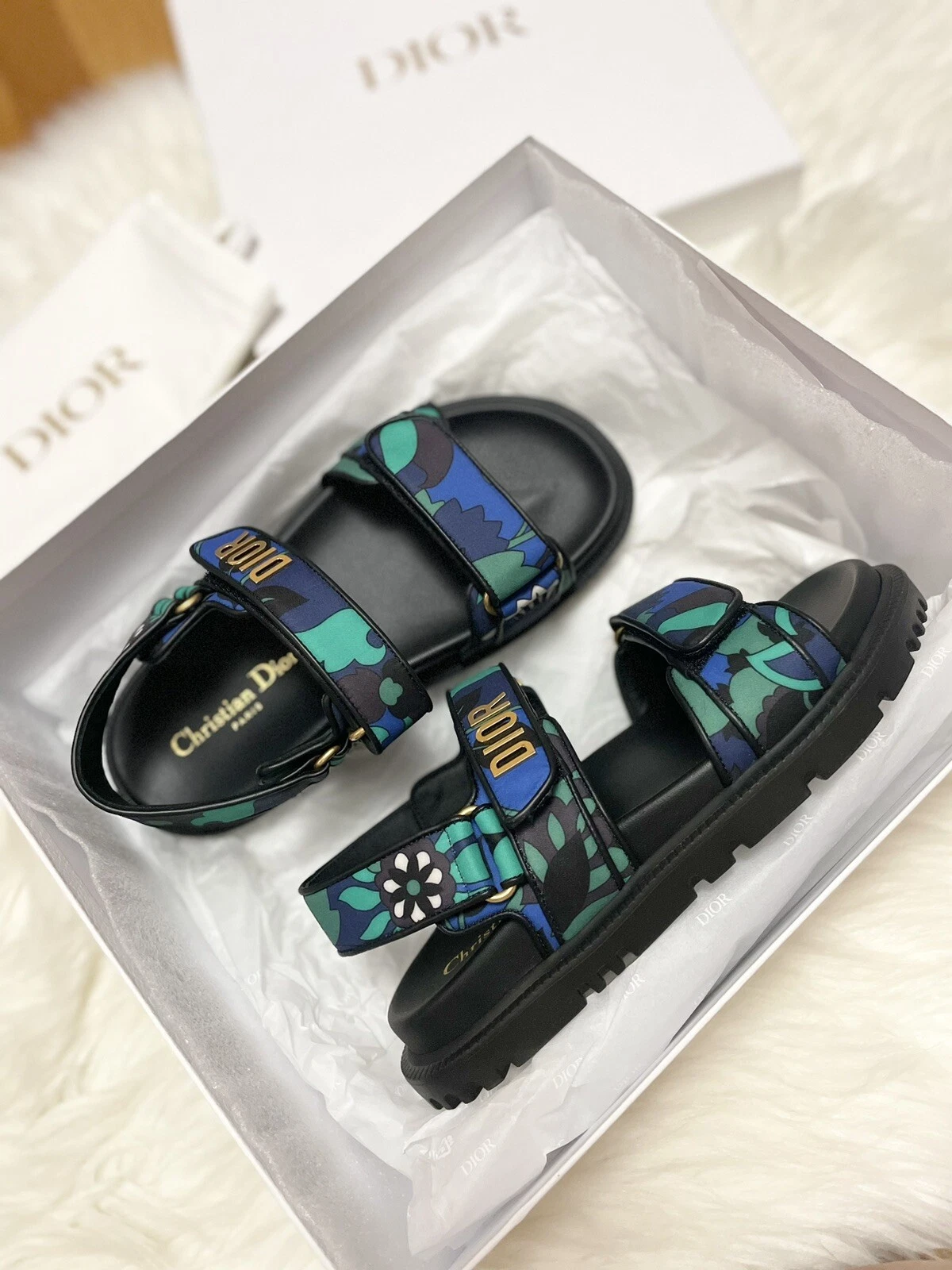 Sandales en cuir imprimé floral Dioract neuves dans leur boîte