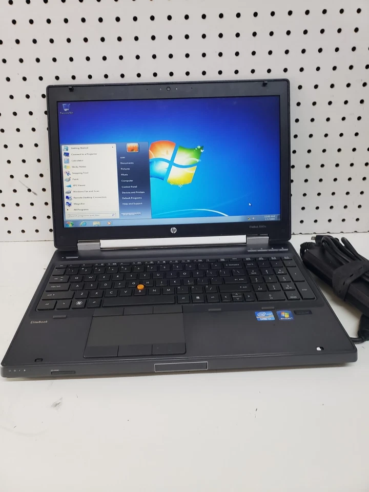 HP Elitebook 8560w 15.5" FHD Intel i7-2820QM 2.30GHz 32GB DDR3 480GB SSD  - Image 2 of 4