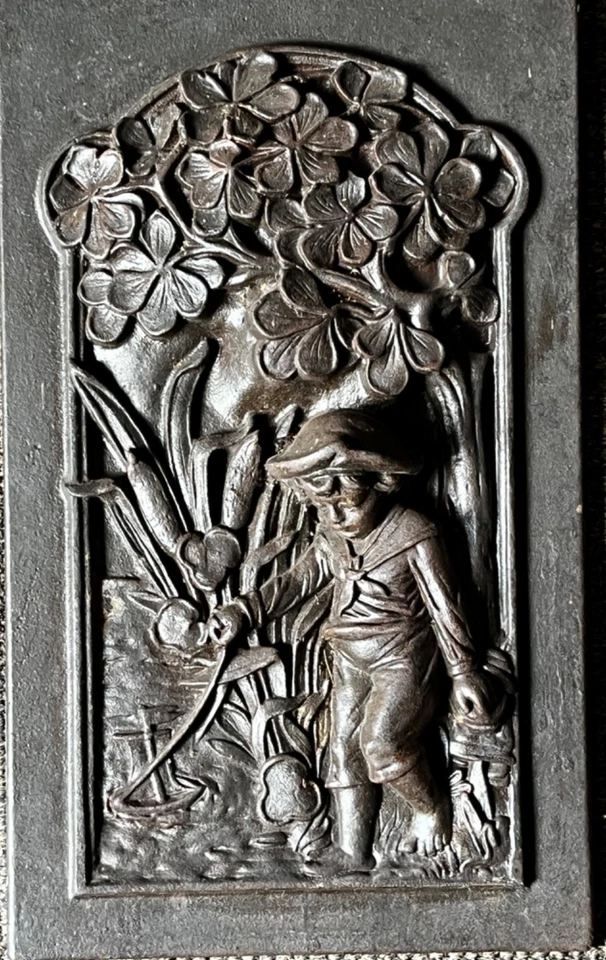 Jugendstil Eisenguss Relief Art Nouveau Ofenplatte Junge Schiff 1900 Eisen - Bild 2 von 4