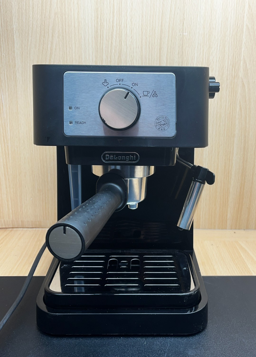 DeLonghi Stilosa EC260BK Espresso & Cappuccino Maker