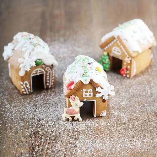 Cookie Cutter SS Mini Gingerbread House Set - Picture 4 of 4