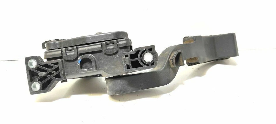 Pedal del acelerador diésel Renault Laguna II 2001 8200002904 UST55982 Foto 2 de 4