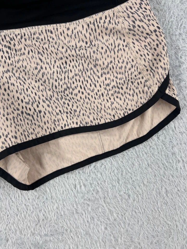 Pantalones Cortos Lululemon Mujer 6 Beige Tracker III 4 Vías Elastizados Swift Ultra W6ADDS Foto 2 de 4