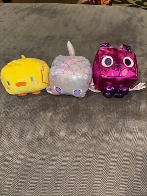 Pet Simulator X Mystery Treasure Plush Dark Matter Dog No Code & 2 Pet Simulator