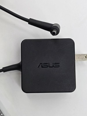 ASUS AD2066320 19V 2.37A 45W AC Adapter Laptop Charger OEM