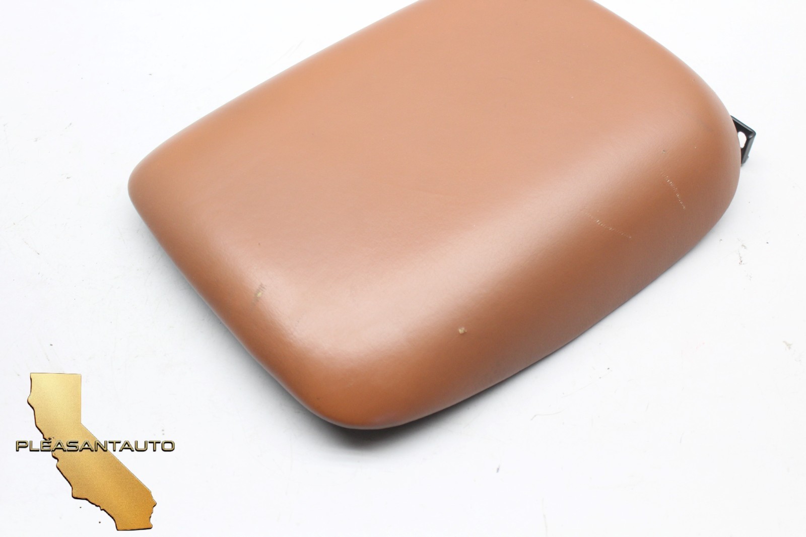 02-07 Maserati M138 4200 Coupe Center Console Arm Rest Armrest Cover Brown OEM
